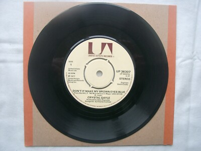 CRYSTAL GAYLE - Don't it Make My Brown Eyes Blue 7'' UP 36307 - 1977 UK a