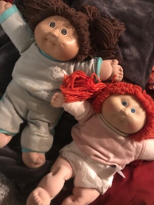 Used Set of 2 original cabbage patch kids
