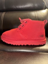 UGG Australia Women's Neumel Boot  Size 5 Color Red Perfect Condition