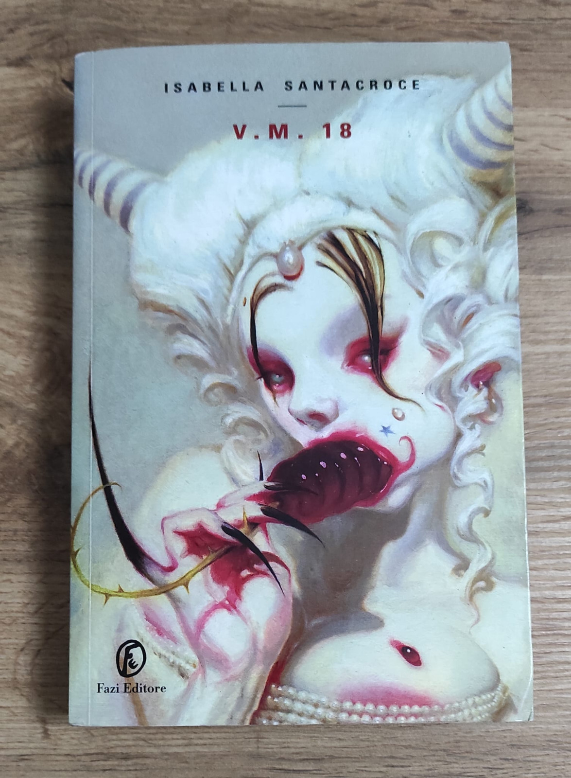 Isabella Santacroce - V.M.18