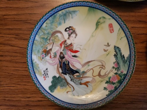 Imperial Jingdezhen Beauties of the Red Mansion Series- Set 8 Plates (1-8) - Picture 11 of 12