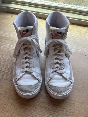 Size 9.5 - Nike Women's Blazer '77 Vintage Mid White Pink Oxford