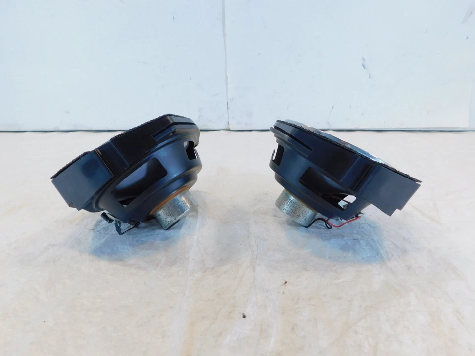 Par de altavoces de carenado delantero Harley Davidson Touring Electra Glide y Street Glide Foto 3 de 4