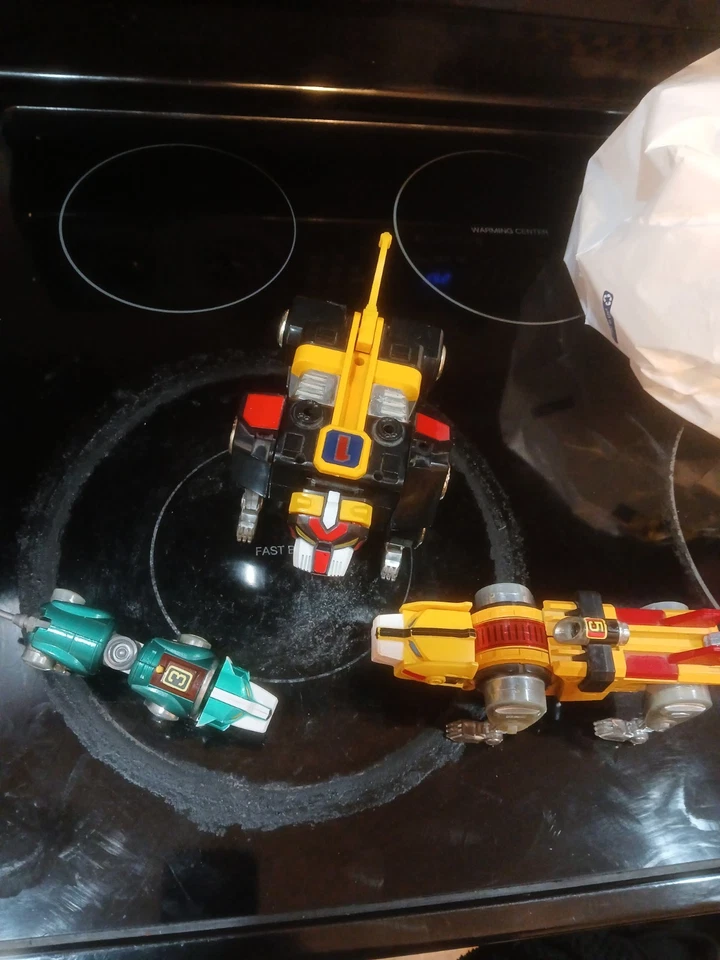 ¡Vintage! Voltron Matchbox 1981 diecast GB-36 falta brazo y pierna  Foto 3 de 3