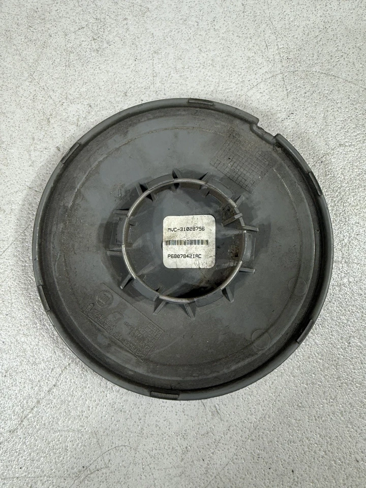 Fiat 500 500c 2012-2017 15 inch Alumninum Wheel Center Hub Cap OEM - Image 3 of 4