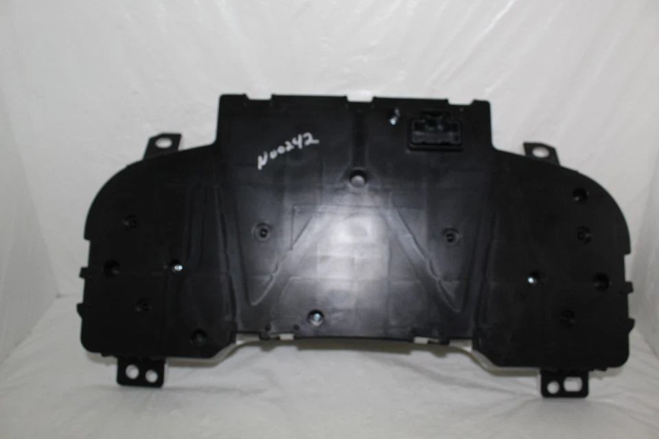 Velocímetro Cluster 2012-14 GMC Sierra127.539 millas sin lente Foto 2 de 3