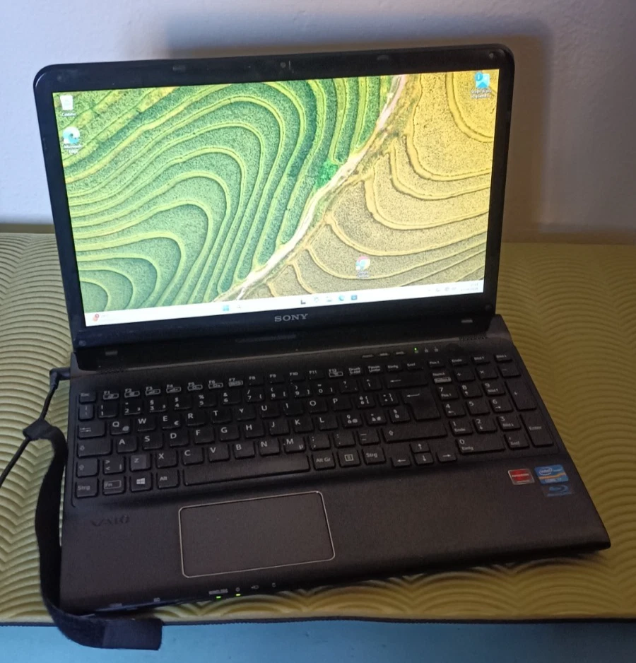 Las mejores ofertas en Sony VAIO Laptop 15 | eBay