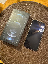 iPhone 12 Pro Silber | 256 GB | 86% | mit OVP