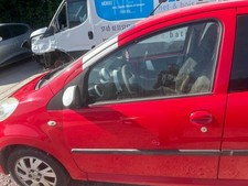 Porte avant et accessoires Citroen C1