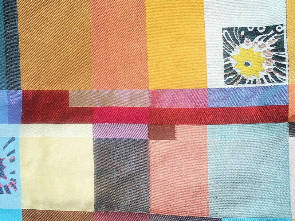 MISSONI HOME GLOSSY PILLOW COVER 17% SILK 16x16" 40x40cm OTTOWAY 100 - Image 4 of 4