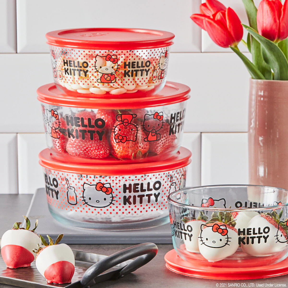 Pyrex Hello Kitty Decorated Glass Food Storage 8 Piece Set 4