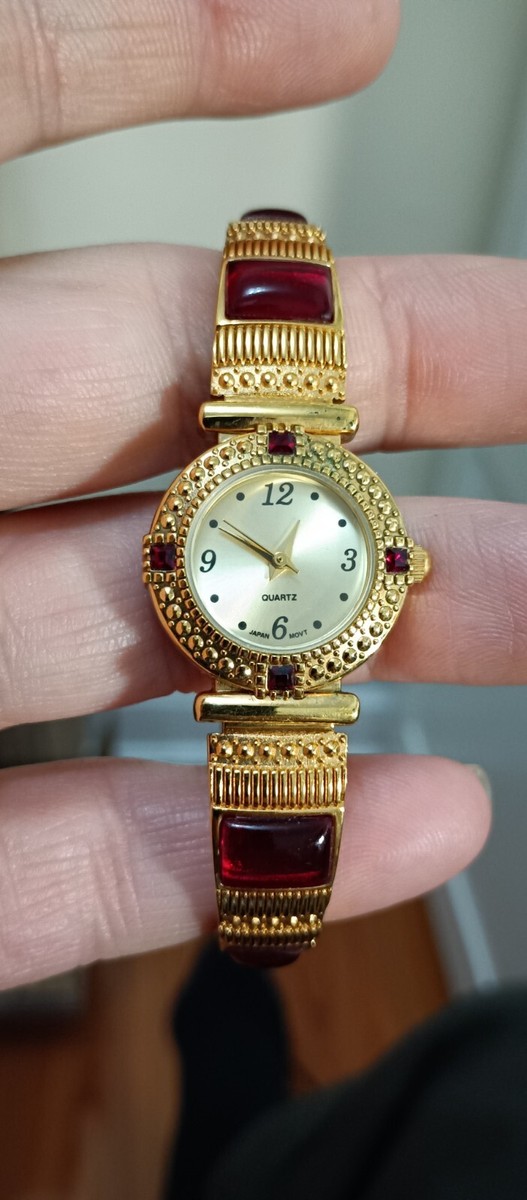 Montre à Quartz Avon Couleur Fushia - Tendance, Neuve Dans Sa Boîte