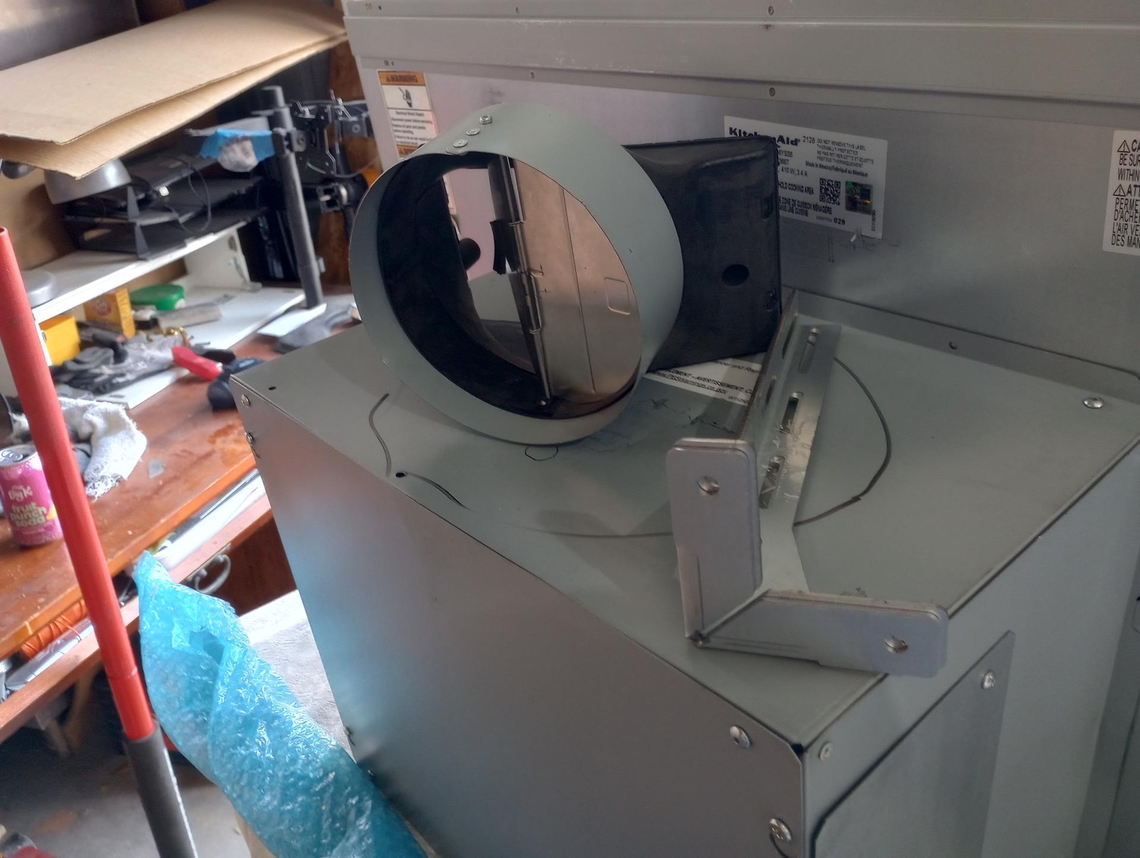 KitchenAid KXD4636YSS 36 Downdraft Ventilation System 600 CFM Interior