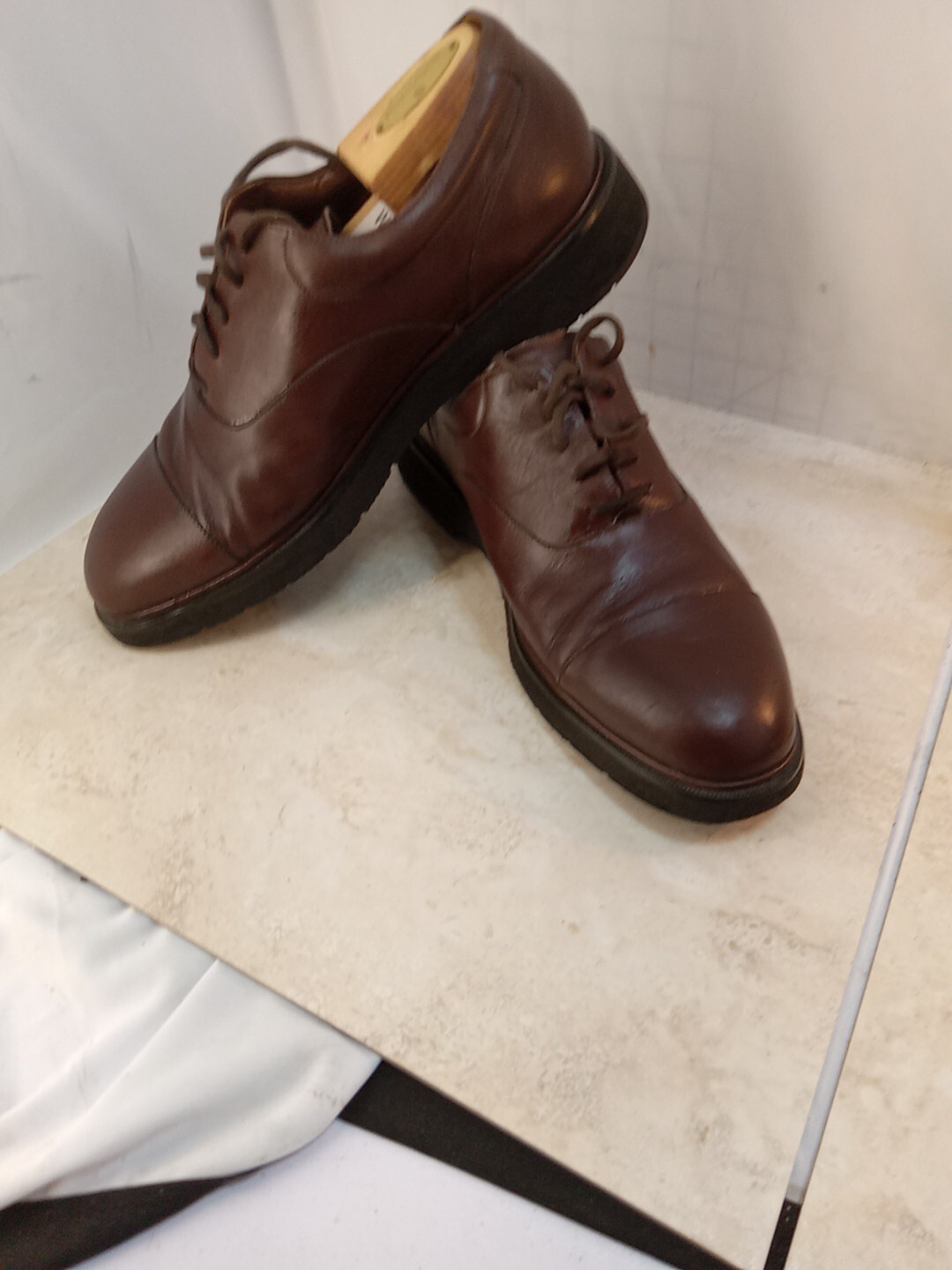 SAOLA Scarpa elegante Rockport MM331 suola Vibram taglia 13 bordeaux