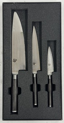 Shun Cutlery Classic 3 piece Starter Kit, Chef, Serrated Utility, Paring, DM0706