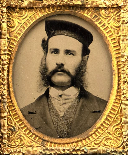 Berg 3-456 Thermoplasic 1/16 Union Case, Man with Kepi Style Hat, Mutton Chops