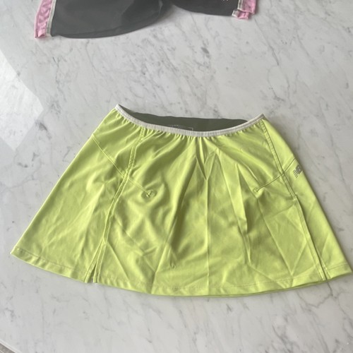 New Balance Women’s Yellow Athletic Skort M Pull-On Elastic Waist Stretch
