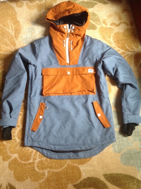 clwr snow jacket