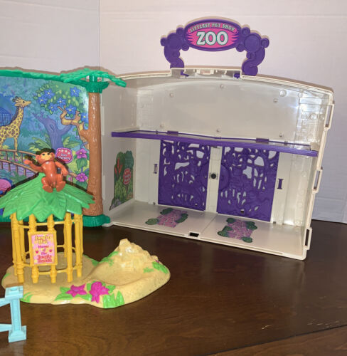 VINTAGE LITTLEST PET SHOP KENNER 1993 PETTING ZOO BARN Polar Pets Jungle Bunch - Picture 12 of 15