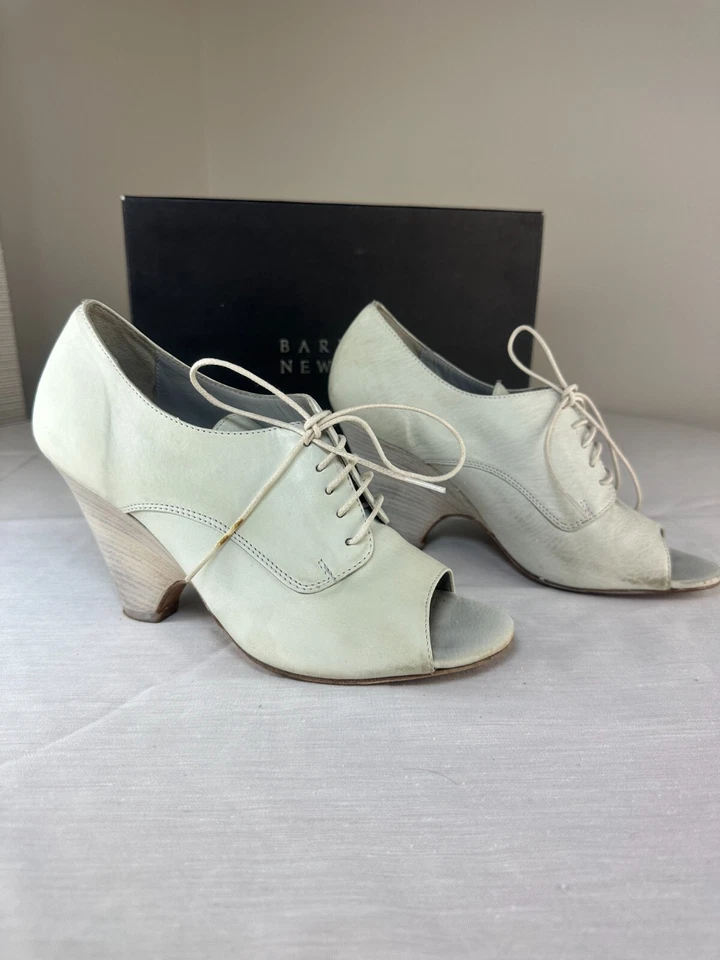 Collectible Barneys New York Off White Open Toe Lace Up Ankle Booties Size 37 - Image 3 of 4