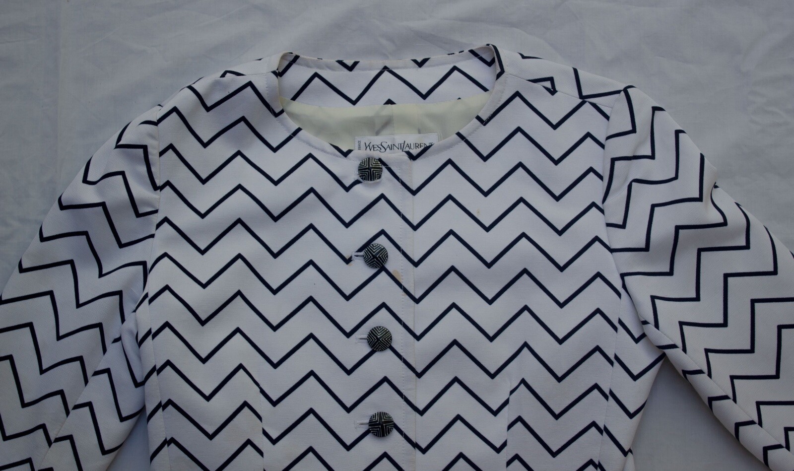 SAINT LAURENT Giacca Vintage YVES SAINT LAUREN YSL Bianco Nero Zig Zag 38 Francia