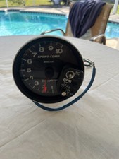 Autometer 3903 Sport-comp Tachometer Tach 5 10k Rpm Pedestal W Int. Shift-lite