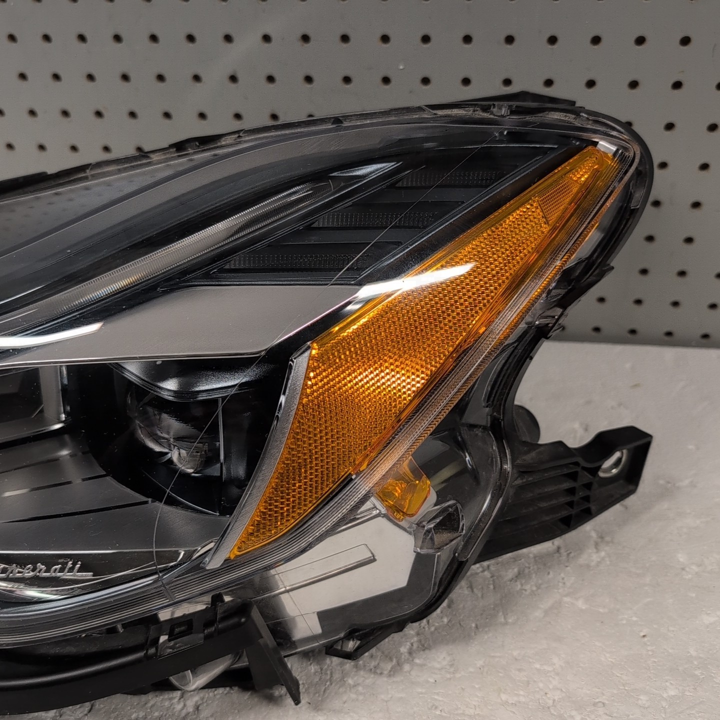 2018-2024 Maserati Quattroporte Chrome LED Left LH Side Headlight OEM (9713)