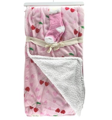 Jessica Simpson Valentines Day Pink Red Cherry Hearts Plush Throw w/Cozy Socks