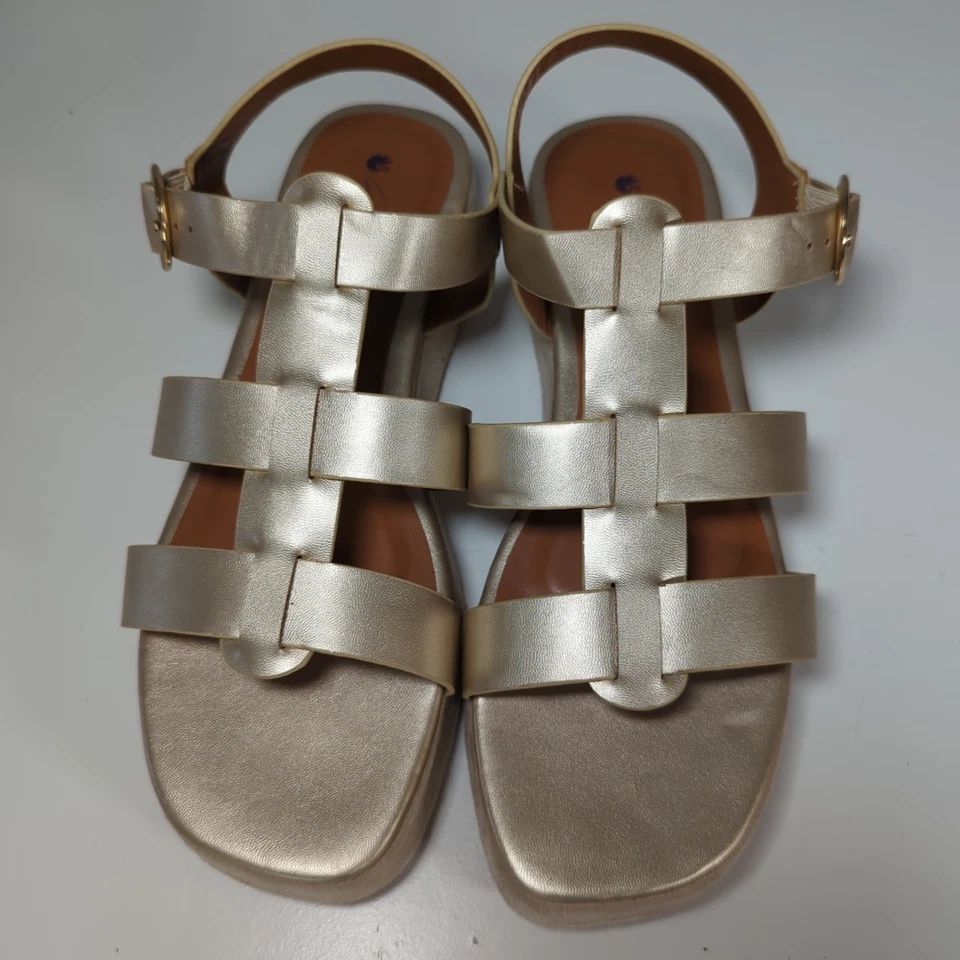 Gloria Vanderbilt Womens 9 Platform Chadwick Strappy Wedge Sandals Gold Leather - Image 3 of 4