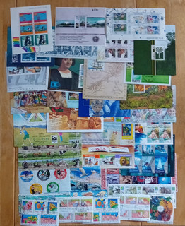 New Zealand Bundle of USED Stamp Mini Sheets Booklet Panes & Blocks