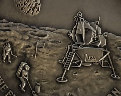 1969 Wellings .999 SILVER - Apollo 11 Medallion - First Men on the