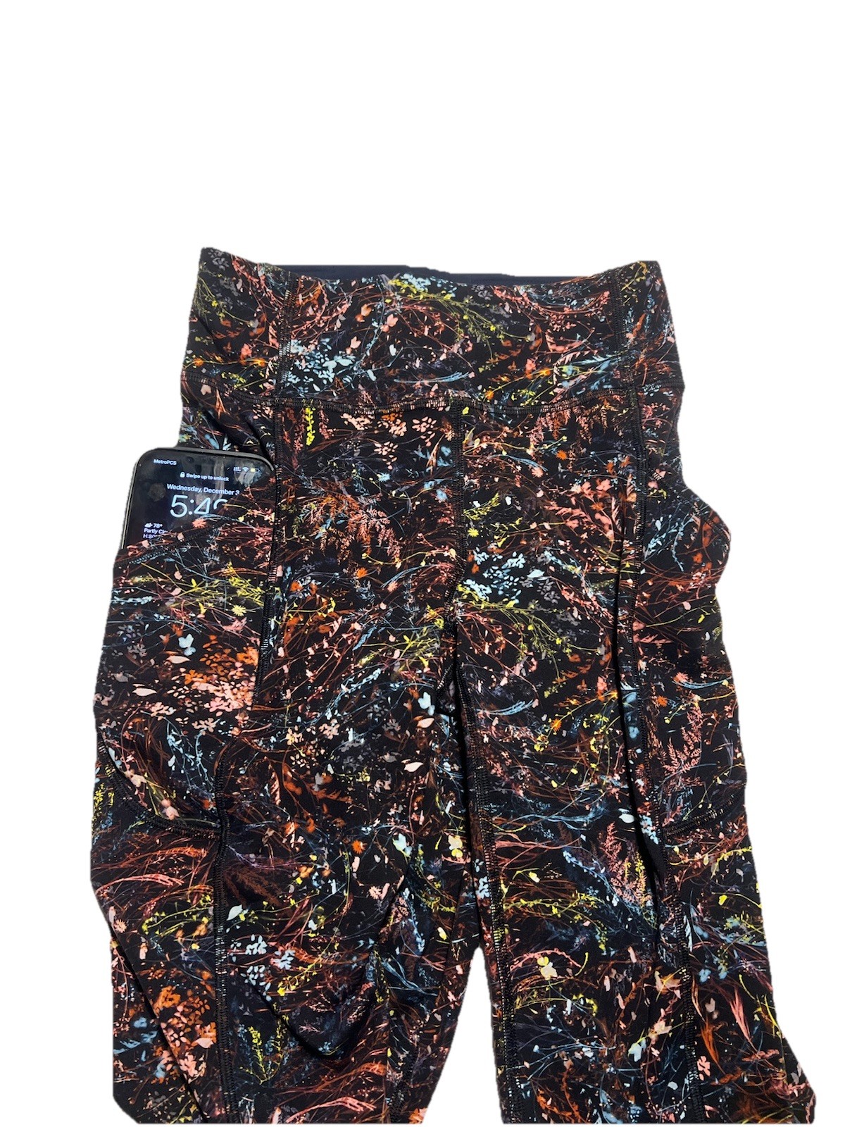 LULULEMON Black Multicolor Leaf Pattern Leggings … - image 6