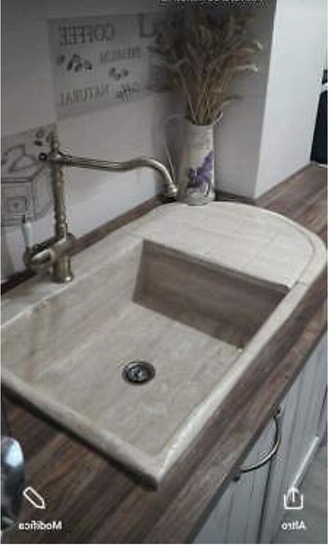 Foto 1 di 1