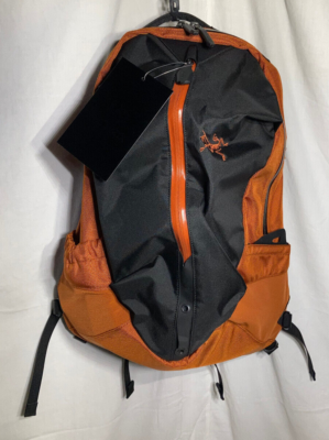 Arcteryx Arro 16 Nylon Single Day Sport Backback #5398 Black