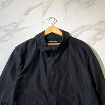 ISSEY MIYAKE MEN back pleated trench coat black size 3 Solid