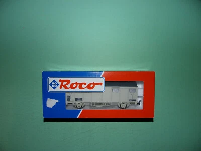 ROCO wagon couvert court gris 47128 NEUF - Photo 1/4