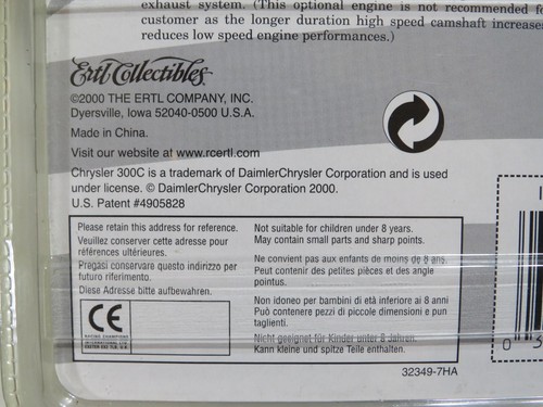 ERTL Collectibles American Muscle 1957 Chrysler 300C - Picture 12 of 12