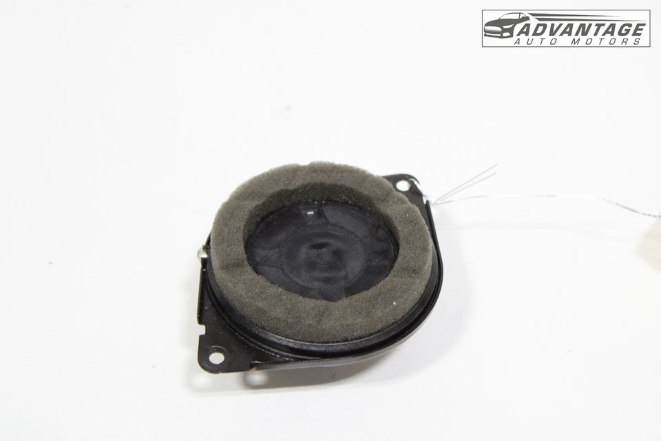 Dodge Charger 2012-23 puerta delantera o trasera altavoz de sonido tweeter Harman Kardon OEM Foto 3 de 4