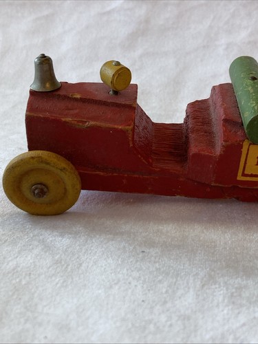 Antique Tommy Tucker Fire truck Wooden Toy 1933 - Picture 5 of 9