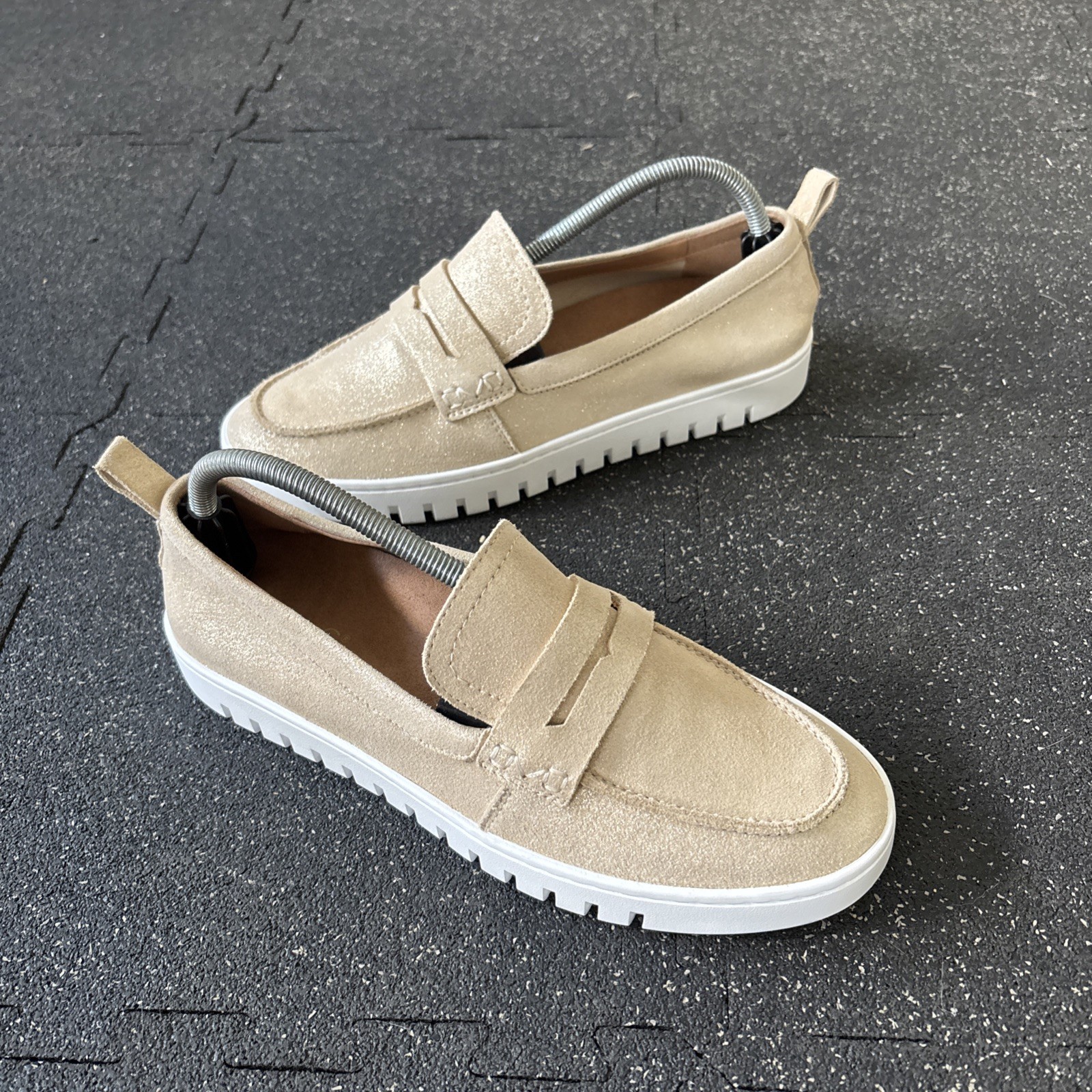 Vionic Uptown Loafers Slip On Comfort Metallic Womens 9.5W Tan Beige Sparkle