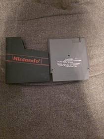 Vintage Nes Millipede Pre-owned 