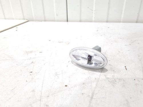 Blinker Kotflügel links vorne Peugeot Partner III Kasten  9680057480 P23574015