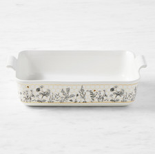 Le Creuset Stoneware Honeycomb Lasagna Pan