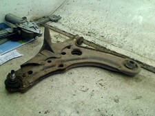 Triangle de suspension Volkswagen POLO
