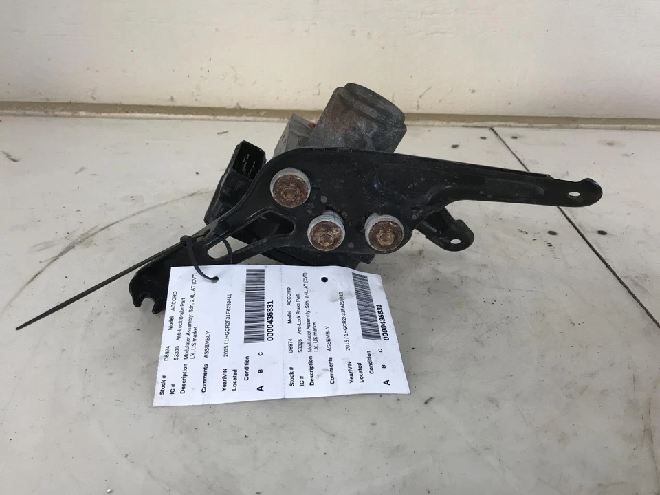 Used ABS Modulator fits: 2015 Honda Accord Modulator Assembly Sdn 2.4L AT CVT LX - Изображение 3 из 4