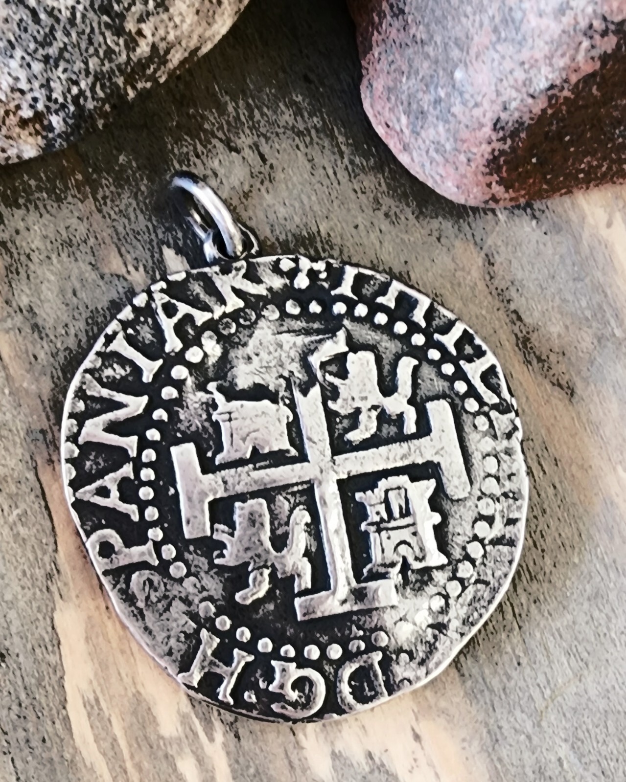 Retired James Avery RARE Large Pieces of Eight Pendan… Gem