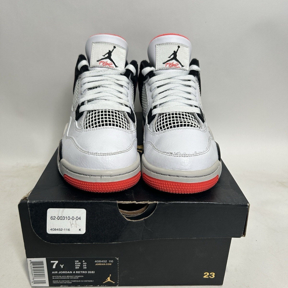 靴 Air Jordan 4 retro Air Jordan 4 'White & Bright Crimson & Black' Release Date. Nike SNKRS