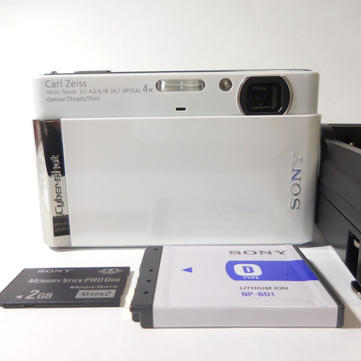 SONY Cyber Shot DSC-T90 White Digital Camera w/Battery SONY Cyber Shot DSC-T90 White Digital Camera w/Battery