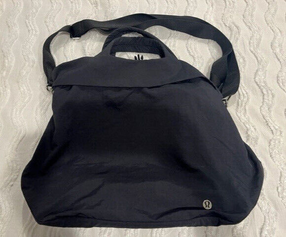 Lululemon On My Level Bag - Black | eBay Lululemon On My Level Bag - Black | eBay