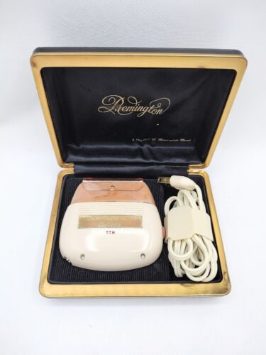 Vintage Remington 60 Deluxe Shaver CLEAN